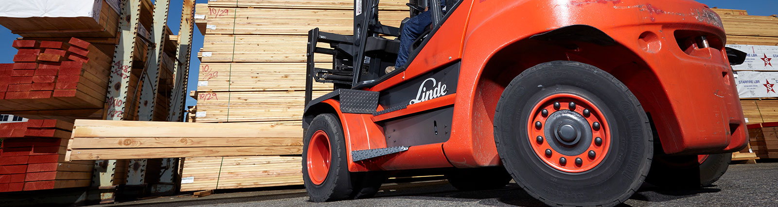 Linde Pneumatic Tire Forklift